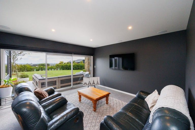 Photo of property in 39 Branksome Place, Aokautere, Palmerston North, 4471
