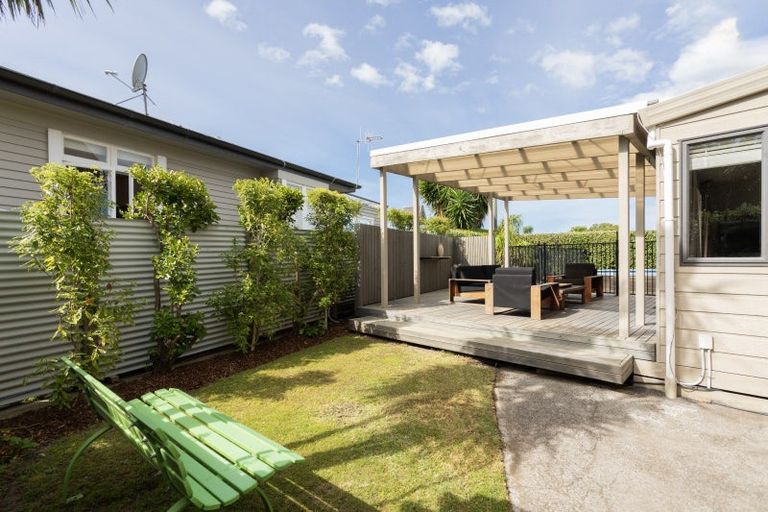 Photo of property in 79 Rogers Road, Bay View, Napier, 4104