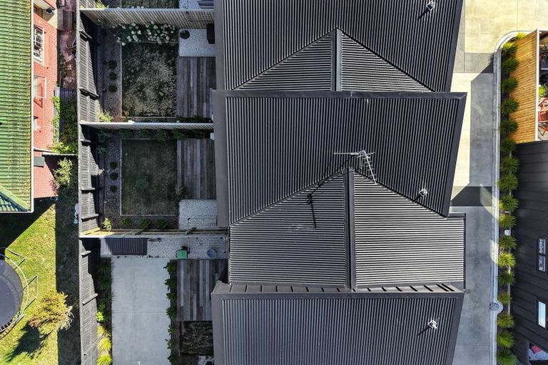 Photo of property in 2/9 Marcroft Street, Woolston, Christchurch, 8062