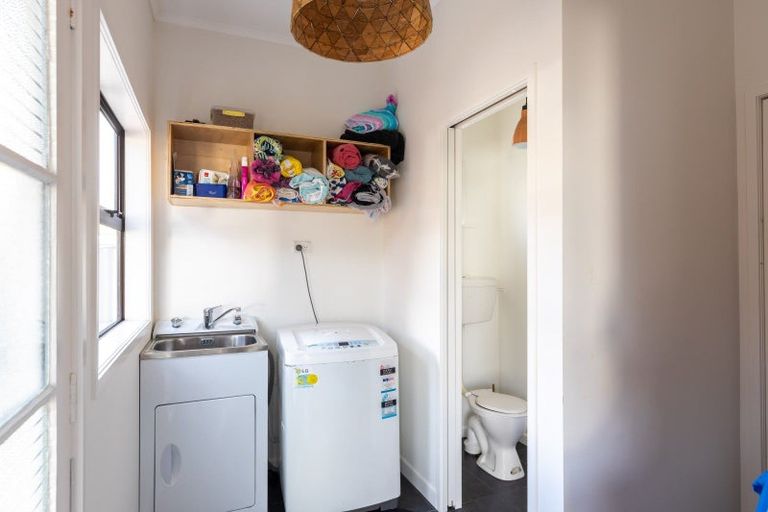 Photo of property in 19 Takiroa Street, Urenui, 4375