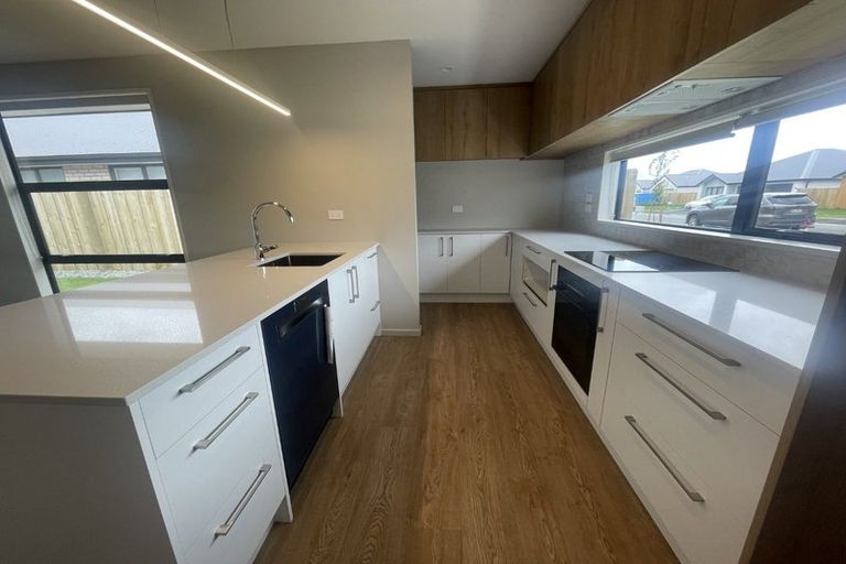 Photo of property in 15 Navarra Road, Halswell, Christchurch, 8025