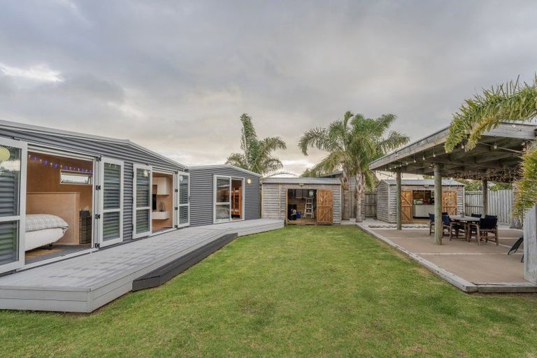 Photo of property in 5 Aquila Drive, Whitianga, 3510