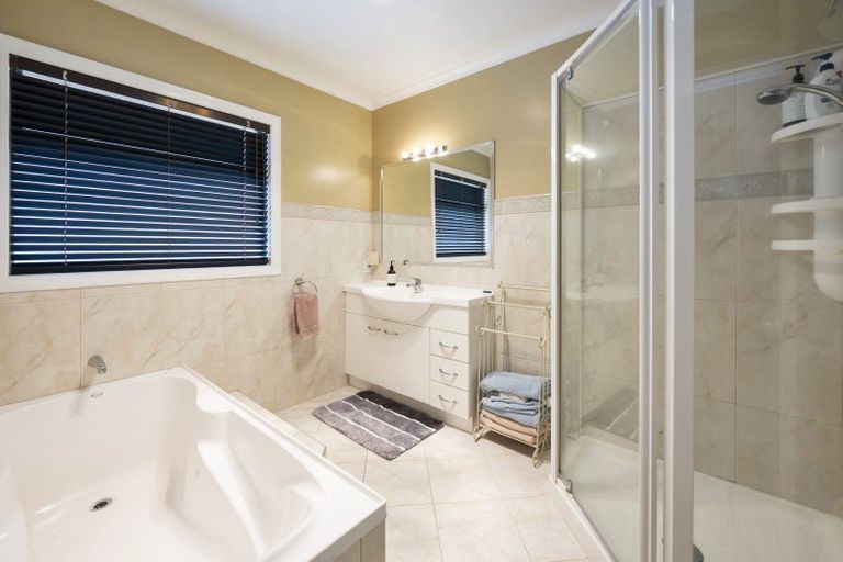 Photo of property in 25 The Grove, Nukuhau, Taupo, 3330