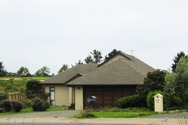 Photo of property in 32 Fingal Way, Gulf Harbour, Whangaparaoa, 0930