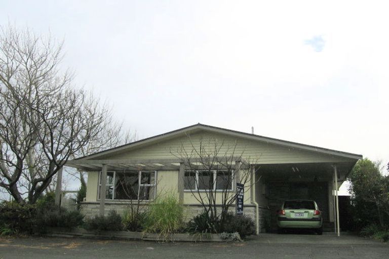 Photo of property in 68 Simla Terrace, Hospital Hill, Napier, 4110