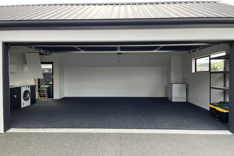 Photo of property in 17 Prospect Place, Halswell, Christchurch, 8025