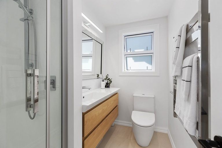 Photo of property in 15 Joll Street, Karori, Wellington, 6012