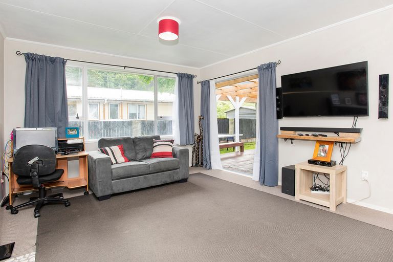 Photo of property in 3 Campbell Street, Mangapapa, Gisborne, 4010