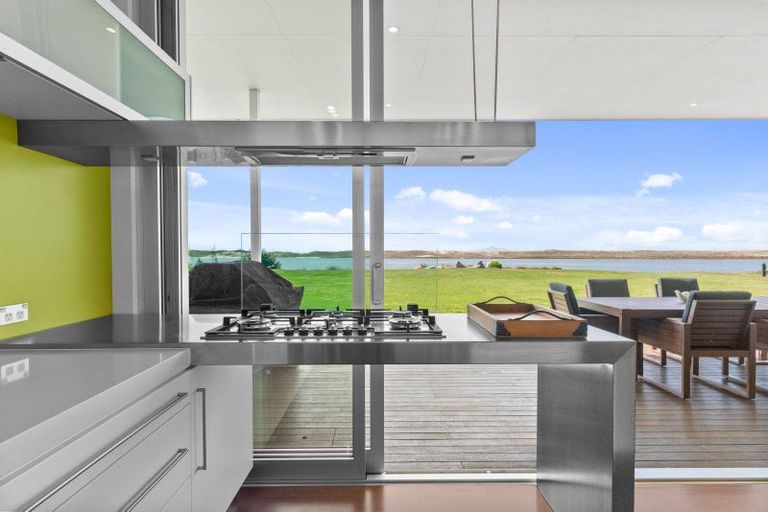 Photo of property in 41 North Cove Lane, Waipu, 0582