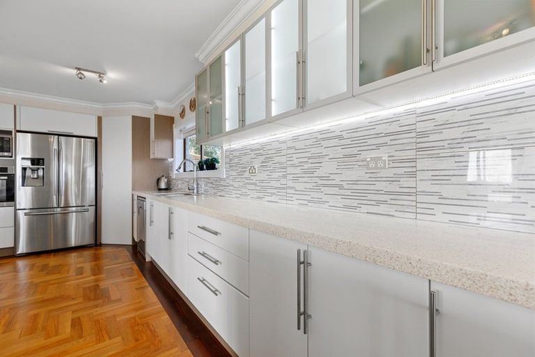 Photo of property in 12 Tobacco Hill, Welcome Bay, Tauranga, 3175