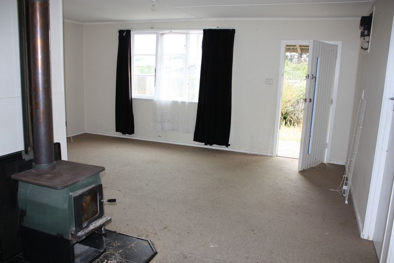 Photo of property in 19 Carnock Road, Harwood, Dunedin, 9077