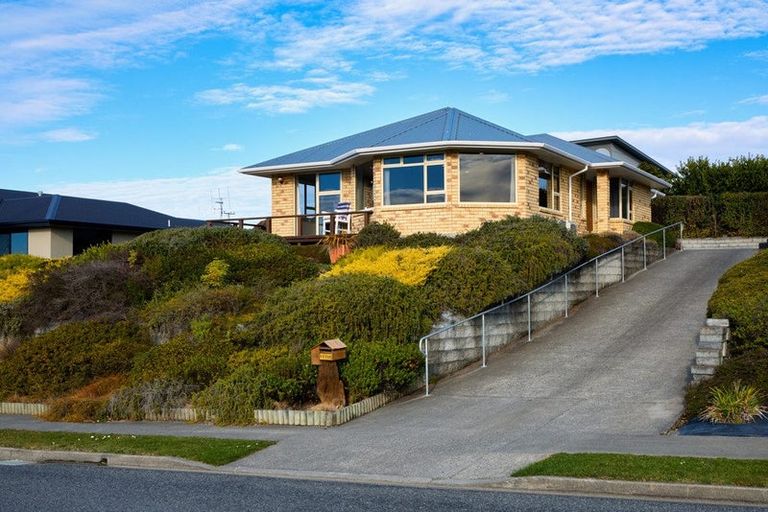 Photo of property in 19 Fyffe Avenue, Kaikoura, 7300