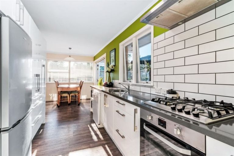 Photo of property in 66 Te Paka Crescent, Te Kamo, Whangarei, 0112