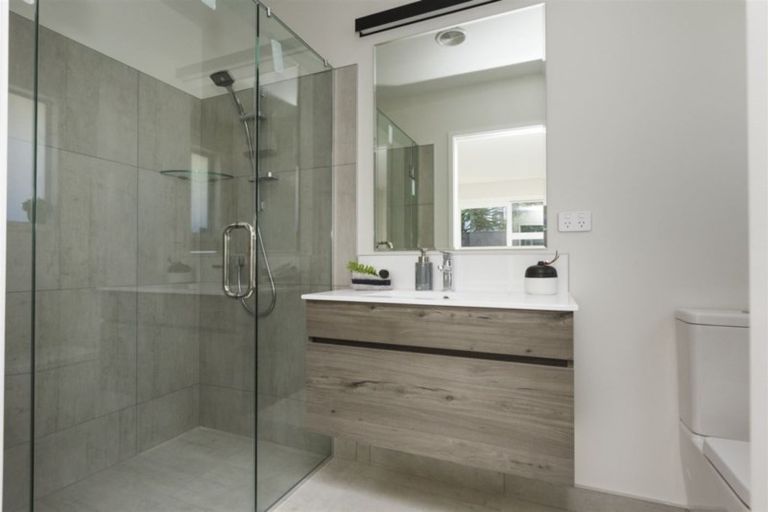 Photo of property in 74 Heretaunga Street, Palmerston North, 4414