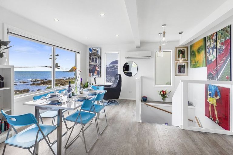 Photo of property in 77 Moana Road, Plimmerton, Porirua, 5026