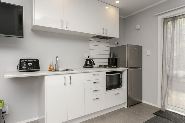 Photo of property in 8 Leslie Avenue, Sandringham, Auckland, 1025