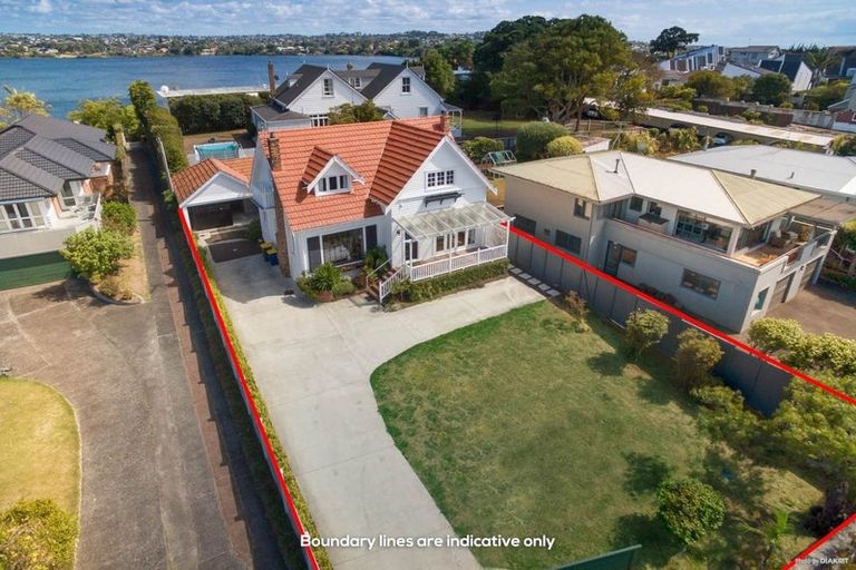 Photo of property in 1 Killarney Street, Takapuna, Auckland, 0622