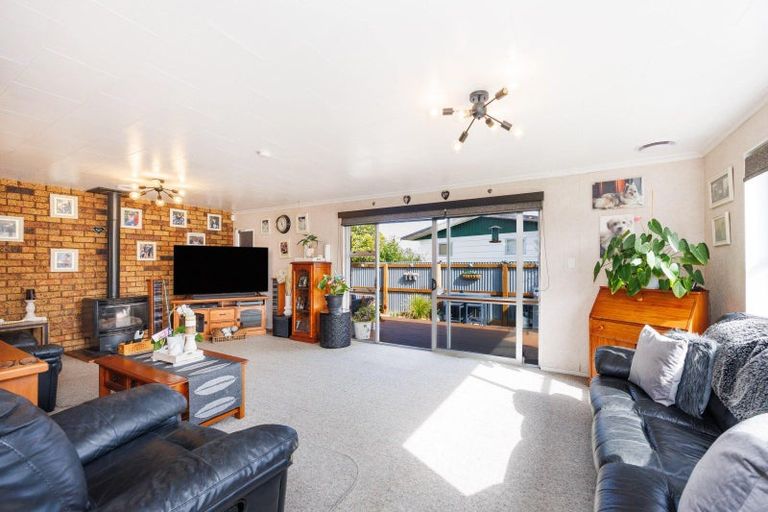Photo of property in 19 Wild Street, Feilding, 4702