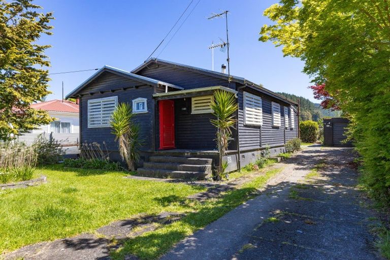 Photo of property in 12 Ngatai Street, Taumarunui, 3920