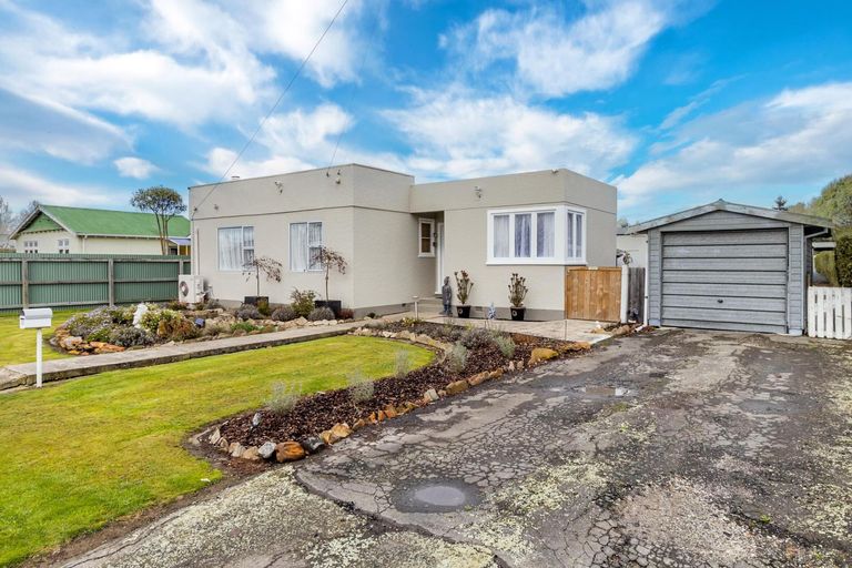 Photo of property in 33 High Street, Waimate, 7924