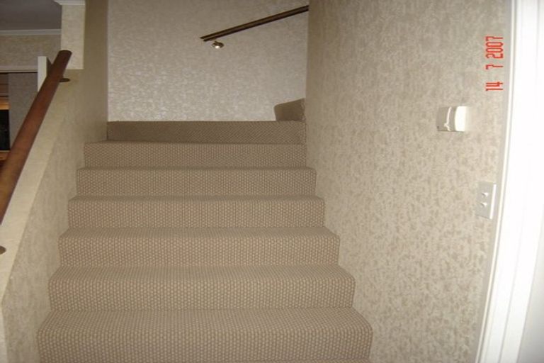 Photo of property in 1/1 Britannia Place, Half Moon Bay, Auckland, 2012