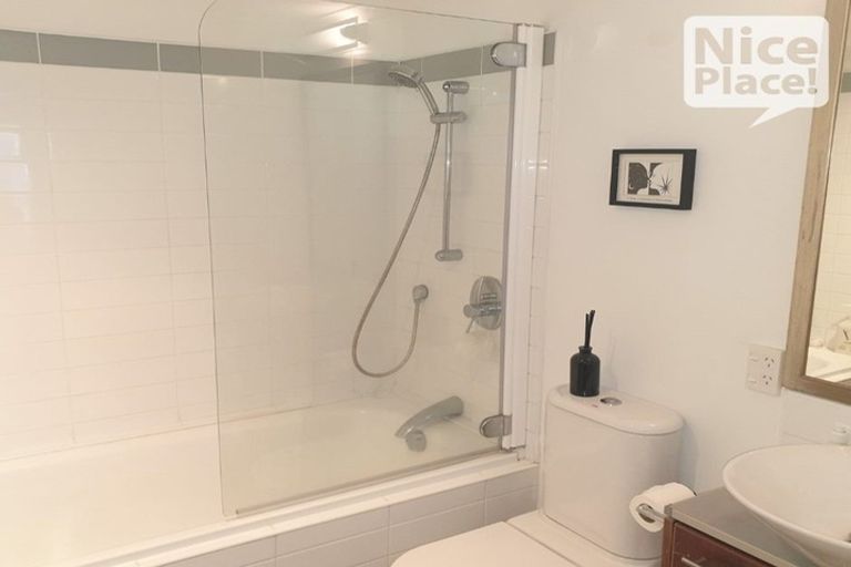 Photo of property in Augusta Apartments, 23/254 Willis Street, Te Aro, Wellington, 6011