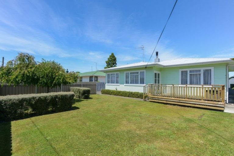 Photo of property in 4 Elizabeth Place, Clive, 4102