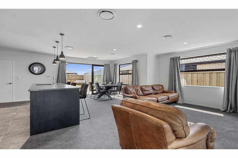 Photo of property in 8 Kotua Street, Woodend, 7610