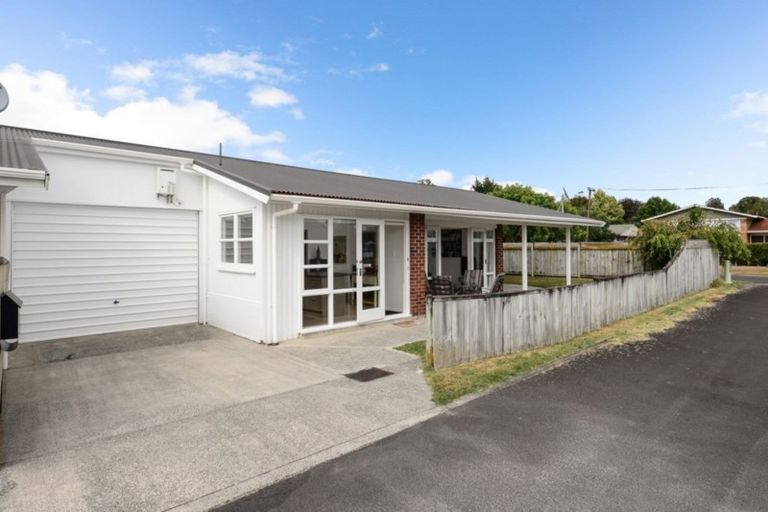 Photo of property in 1/6 Florida Place, Cambridge, 3434