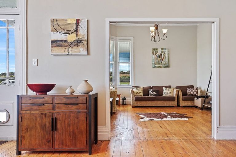 Photo of property in 557 Waiuku Road, Mauku, Pukekohe, 2678