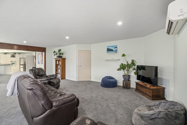 Photo of property in 4 Cherry Court, Wanaka, 9305