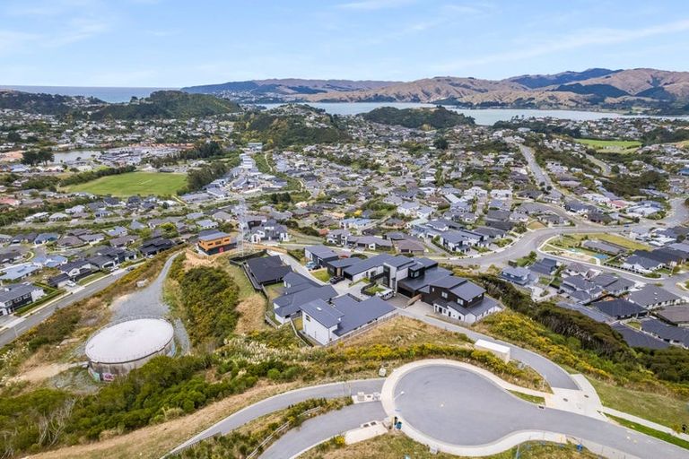 Photo of property in 1 Trysail Place, Whitby, Porirua, 5024
