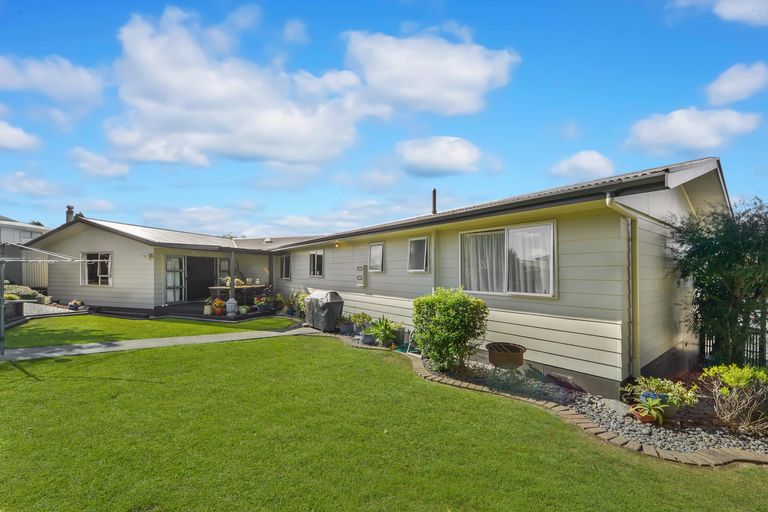 Photo of property in 52 Snell Street, Morrinsville, 3300