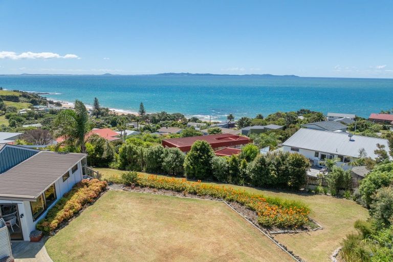 Photo of property in 39 Seaview Road, Cable Bay, 0420