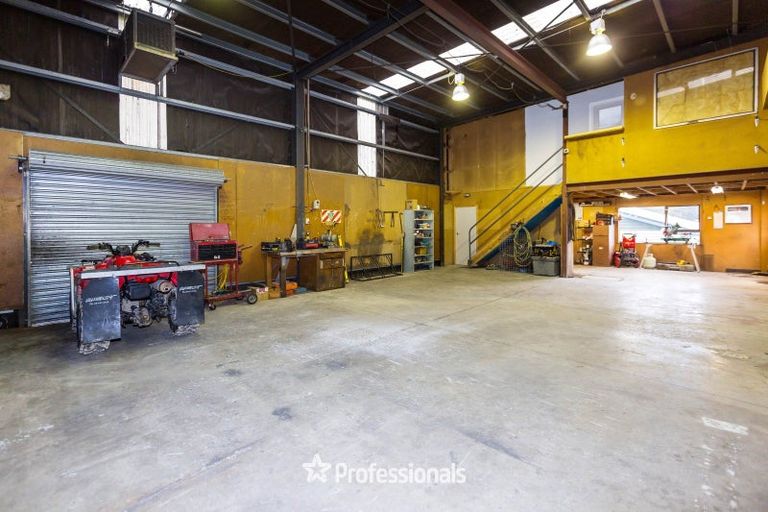 Photo of property in 229 Whitemans Valley Road, Whitemans Valley, Upper Hutt, 5371