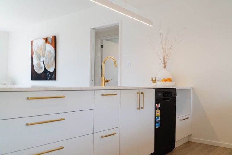 Photo of property in 14 Coach Road, Fairfield, Dunedin, 9018