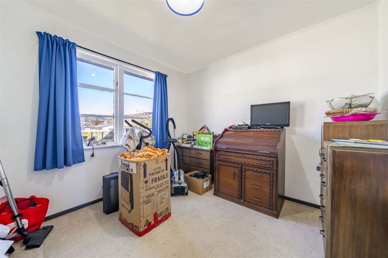 Photo of property in 20 Robertson Street, Elderslea, Upper Hutt, 5018