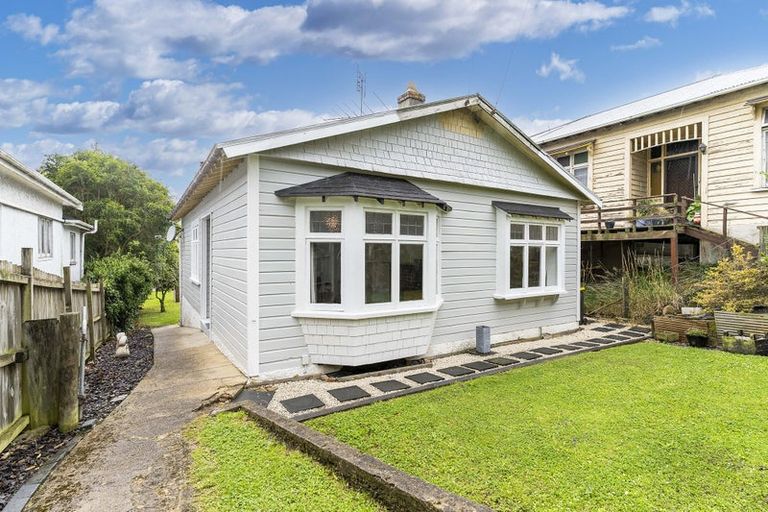 Photo of property in 13 Burnett Street, Calton Hill, Dunedin, 9012