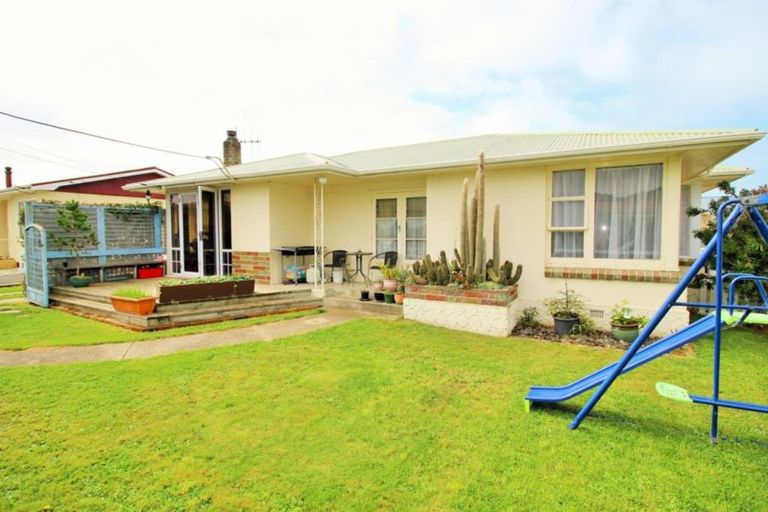 Photo of property in 3 Dalmeny Street, Oamaru North, Oamaru, 9400
