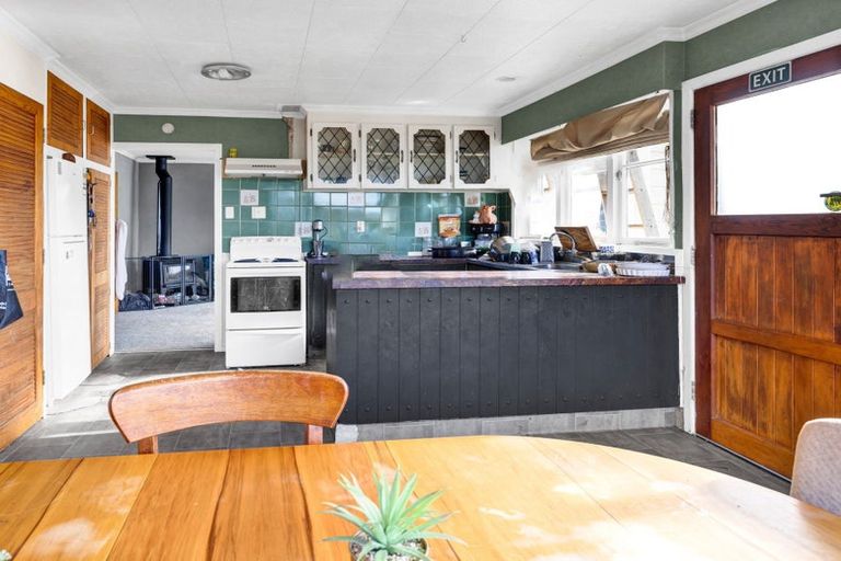 Photo of property in 121b Hamlet Street, Stratford, 4332