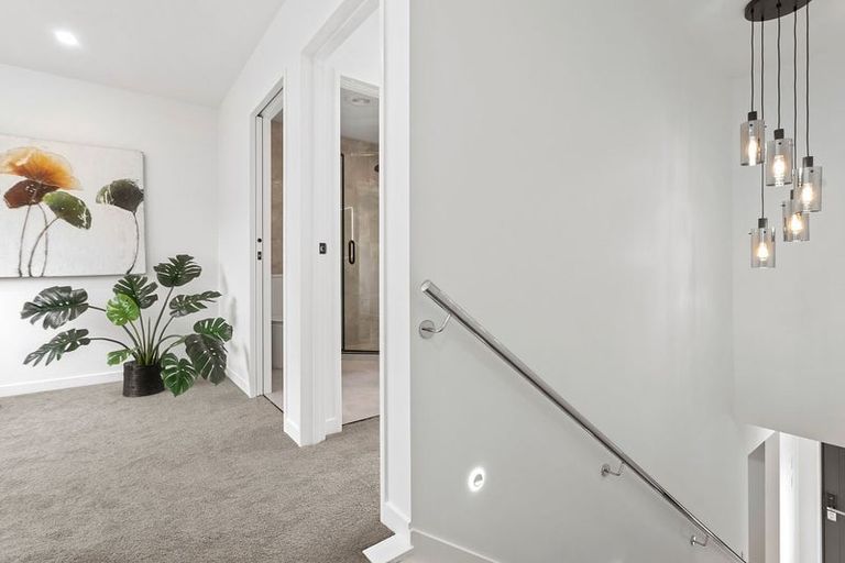 Photo of property in 7e Mildmay Road, Henderson, Auckland, 0610