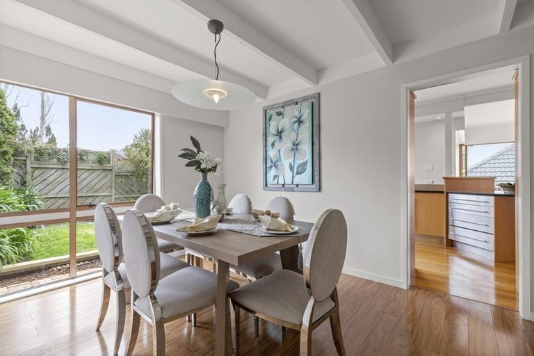 Photo of property in 175 Bleakhouse Road, Mellons Bay, Auckland, 2014