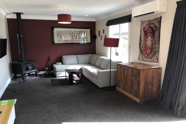 Photo of property in 6 Avro Road, Blue Mountains, Upper Hutt, 5371