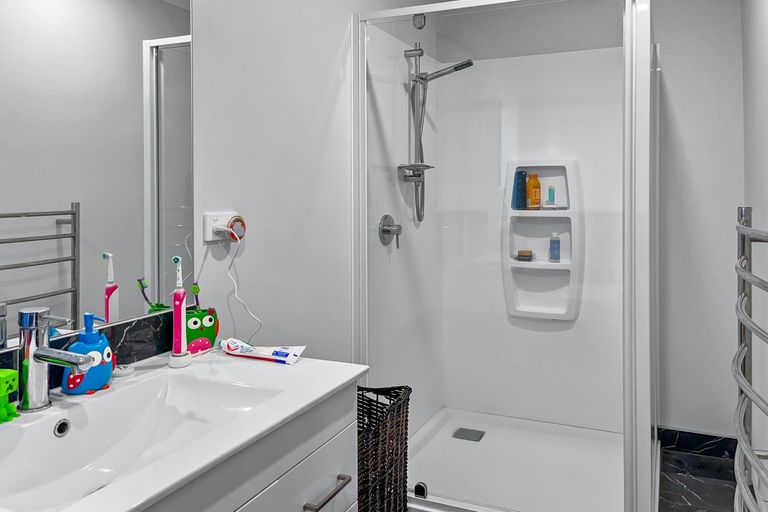 Photo of property in 7 Seafarer Crescent, Stanmore Bay, Whangaparaoa, 0932