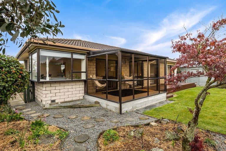Photo of property in 81 Vivian Street, Burwood, Christchurch, 8083