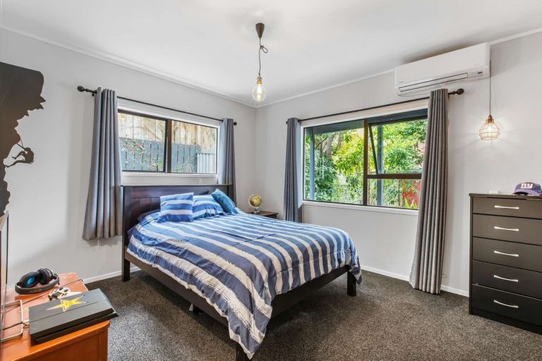 Photo of property in 54 The Circle, Manly, Whangaparaoa, 0930