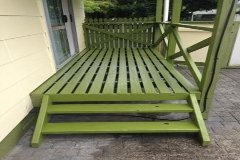 Photo of property in 1/23 Gemstone Drive, Birchville, Upper Hutt, 5018