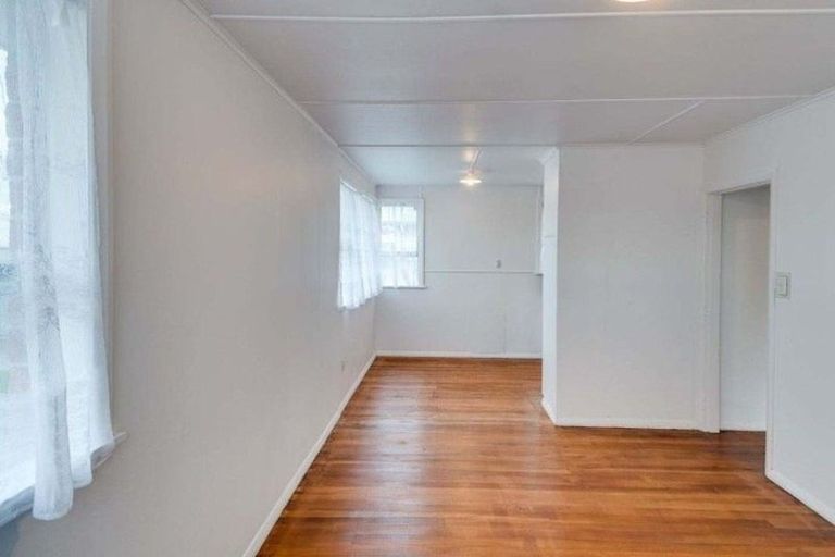 Photo of property in 30 Hislop Avenue, Onekawa, Napier, 4110