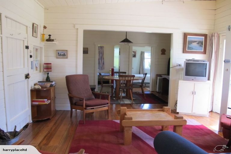 Photo of property in 271 Kina Peninsula Road, Tasman, Upper Moutere, 7173