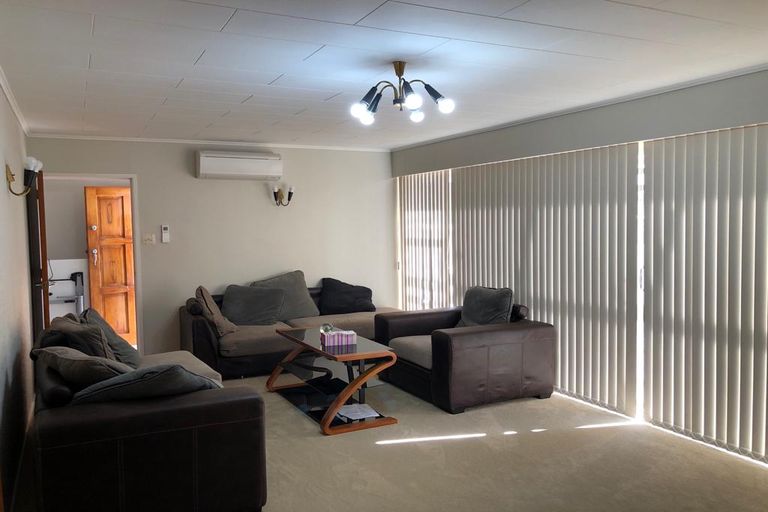 Photo of property in 94b Walmsley Road, Favona, Auckland, 2024
